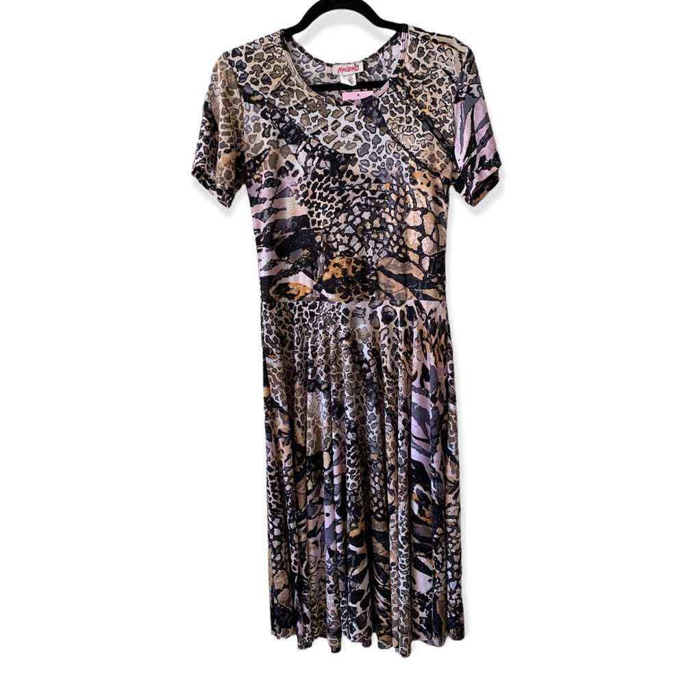 Cheetah leopard floral shortsleeve midi dress Flowy stretchy
